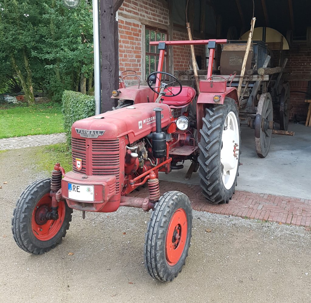 Mc CORMICK und IHC Oldtimerfreunde Lembeck